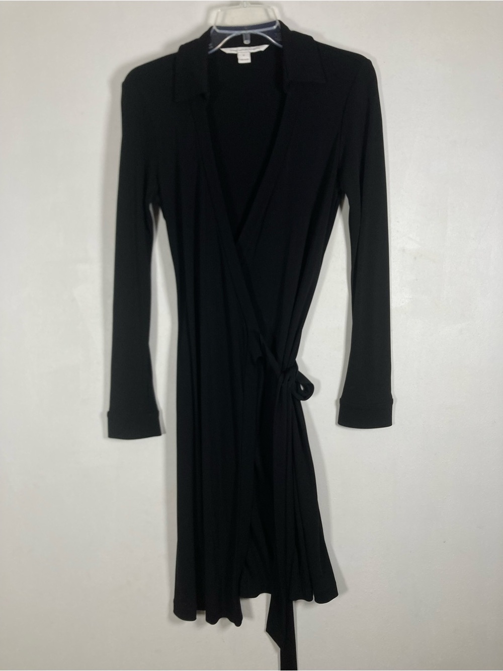 Diane von Furstenberg Black Jeanne Wrap Dress Size 8 Long Sleeve Vintage USA